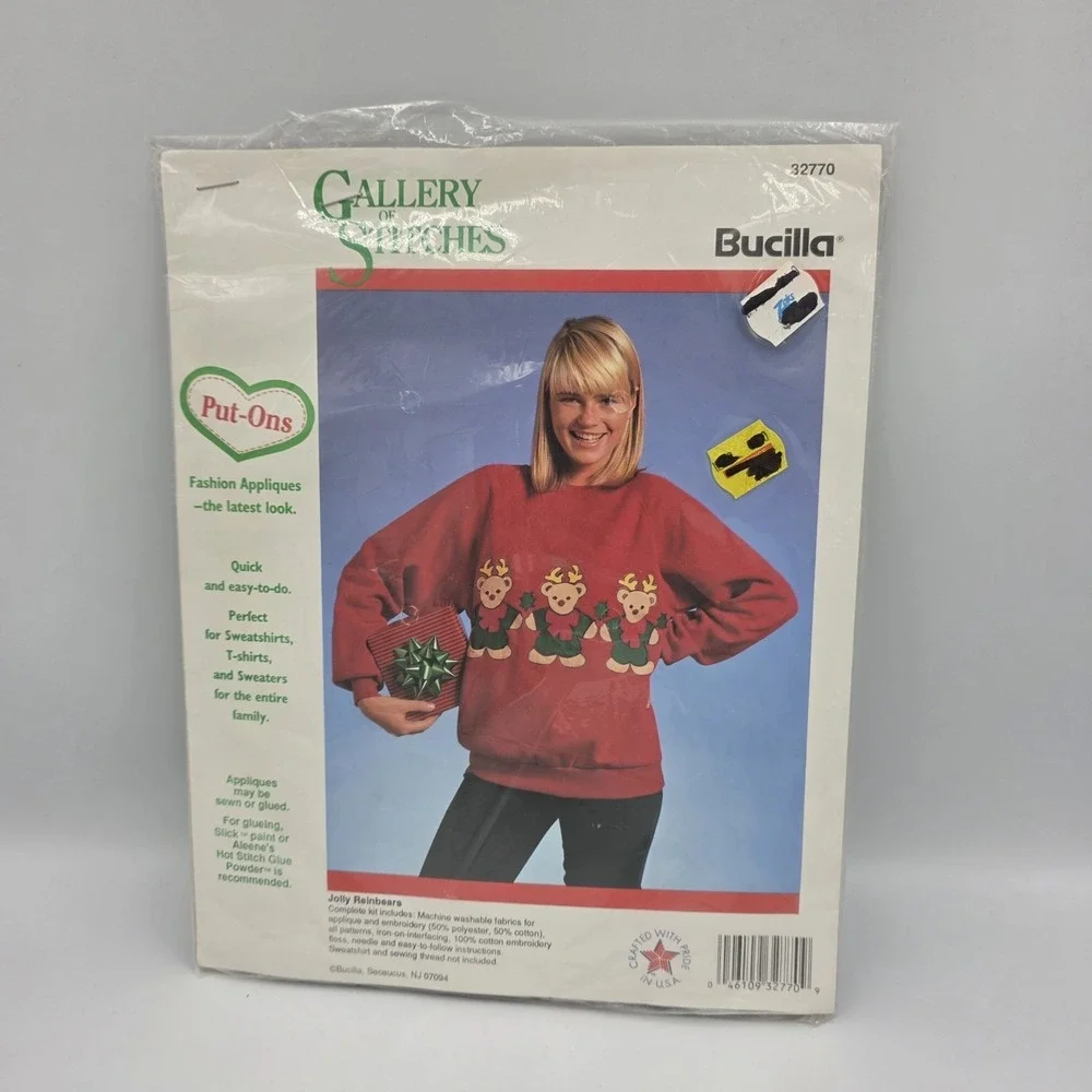 VTG Bucilla Gallery of Stitches Put-Ons Christmas Jolly Reinbears 32770 Applique